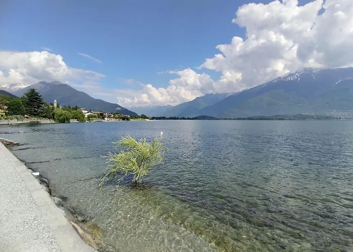 Gelsomino - Gla125 By Interhome ג'רה לאריו