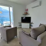 Gelsomino - Gla125 By Interhome Hébergement de vacances Gera Lario